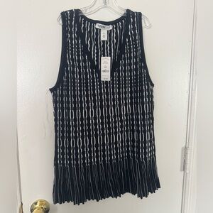 White House Black Market WHBM Sleeveless Mixed Stitch Peplum Top Medium